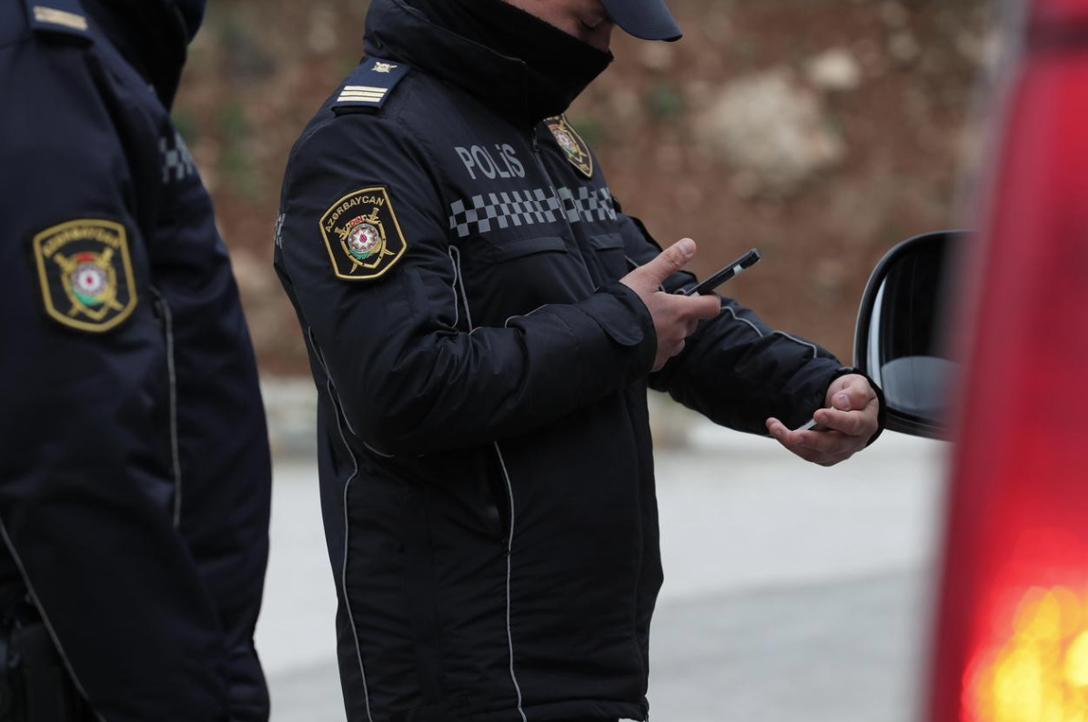 Xankəndidə əməliyyat: Kürəkən, qayınata və qayın saxlanıldı (FOTO)